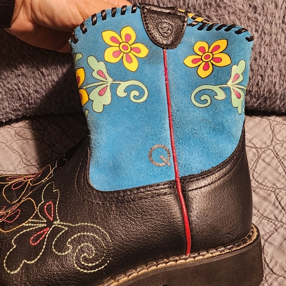 Ariat Big Girls Size 5 Colorful Floral Cowboy Boots - Picture 15 of 16